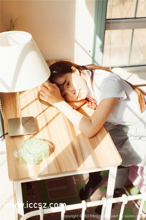 国产夫妻免费,浪漫温馨，共度美好时光